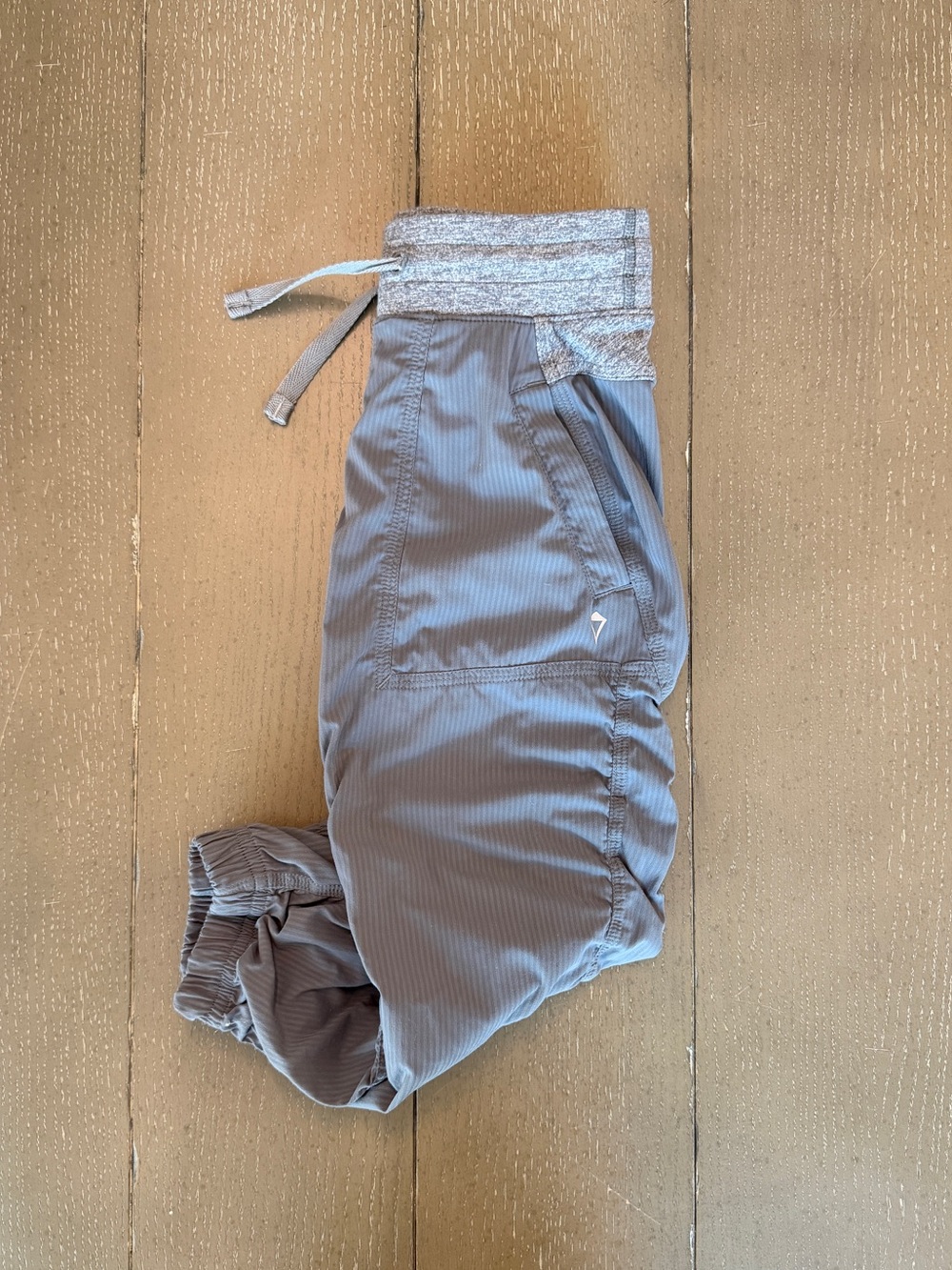 Ivivva by Lululemon Girls Live To Move Dance Studio Gray Pants Youth Size 8 (M)